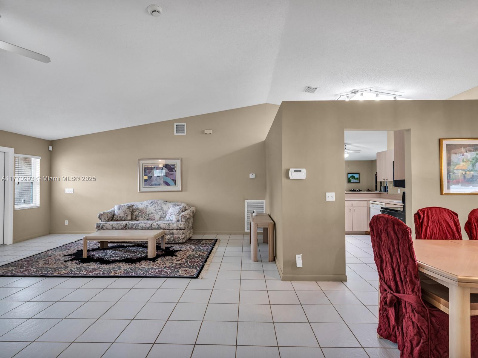 2750 NW 119th Ave, Plantation, Florida image 10