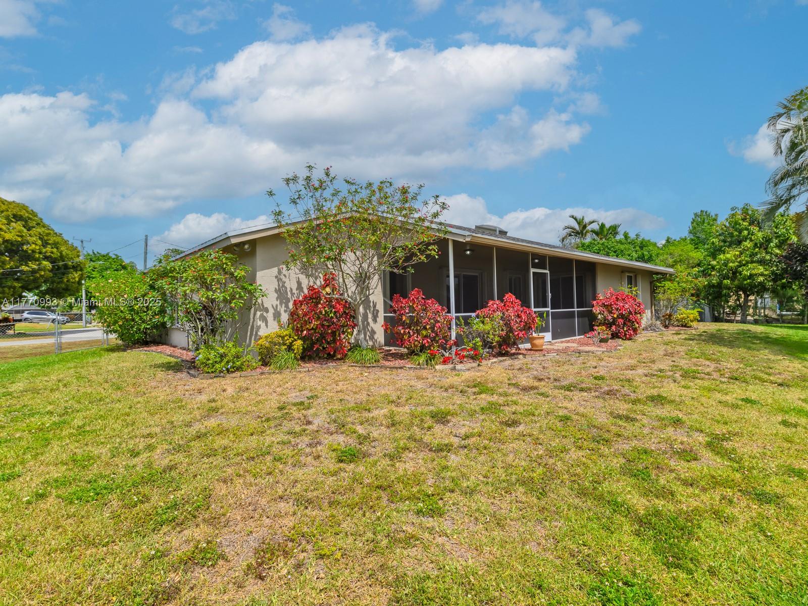 2750 NW 119th Ave, Plantation, Florida image 33