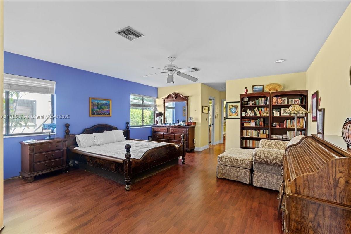 7332 NW 83rd Way, Tamarac, Florida image 23