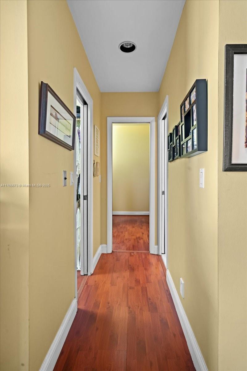 7332 NW 83rd Way, Tamarac, Florida image 24