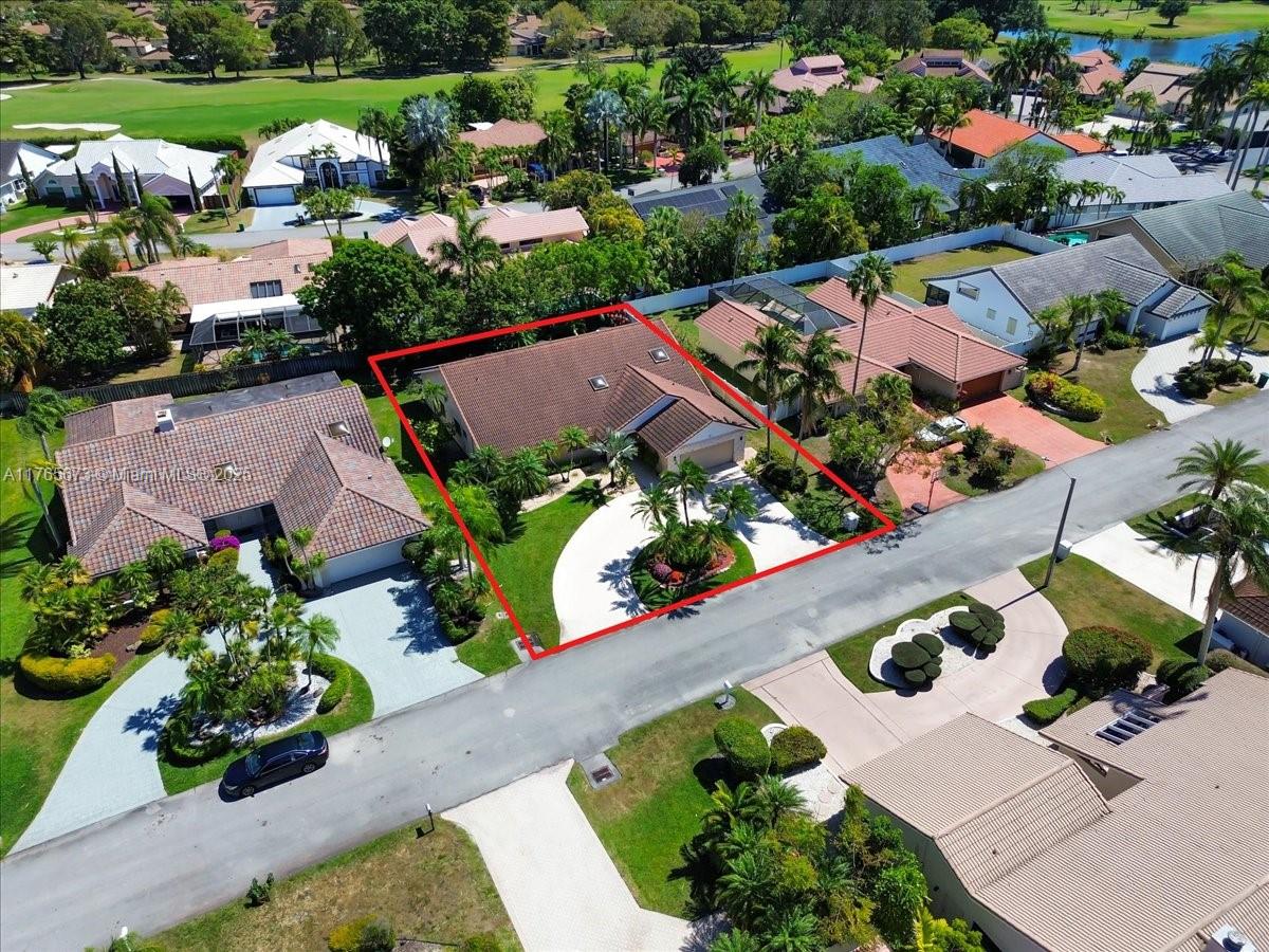 7332 NW 83rd Way, Tamarac, Florida image 3