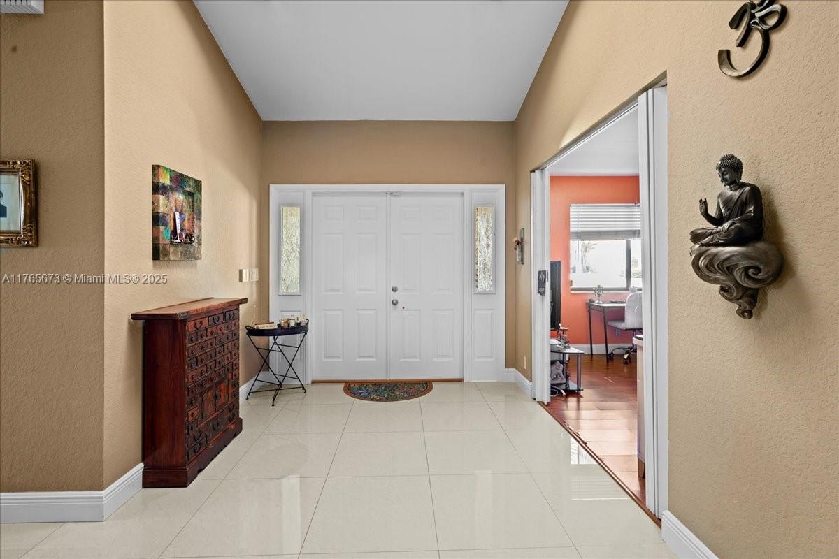 7332 NW 83rd Way, Tamarac, Florida image 6