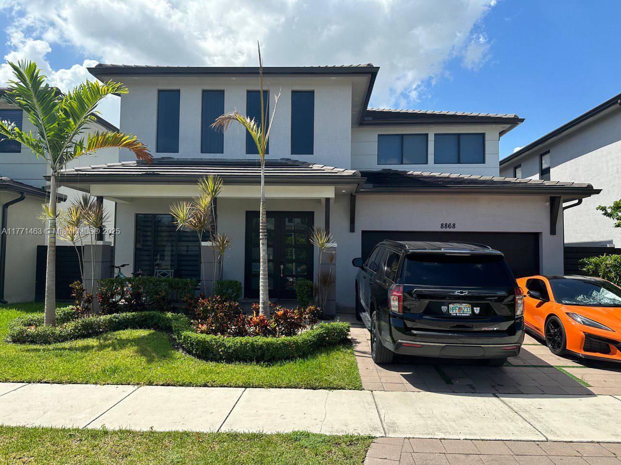 8868 NW 161st Ter, Miami Lakes, Florida image 2