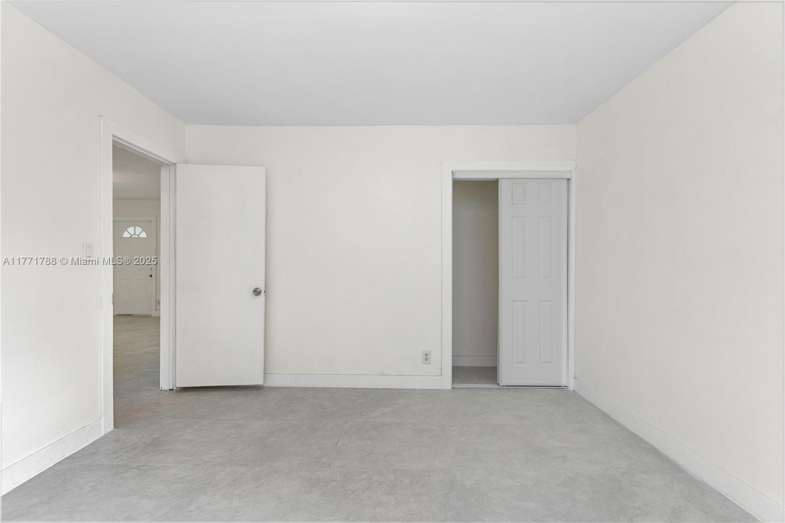 310 NW 55th St, Oakland Park, Florida image 14