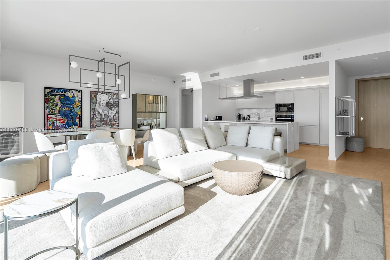 1000 Brickell Plz #PH5504, Miami FL 33131