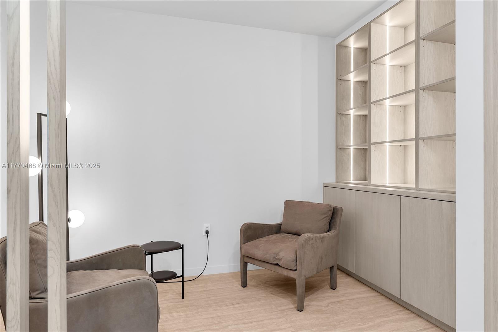 1000 Brickell Plz #PH5504, Miami FL 33131