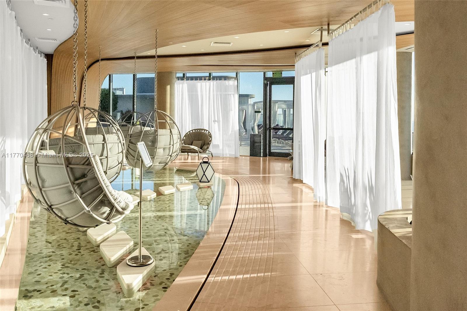 1000 Brickell Plz #PH5504, Miami FL 33131