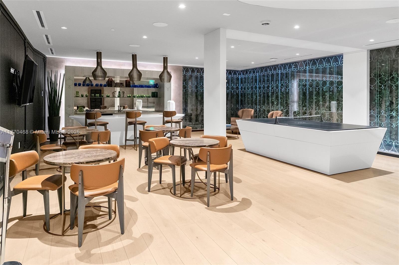 1000 Brickell Plz #PH5504, Miami FL 33131