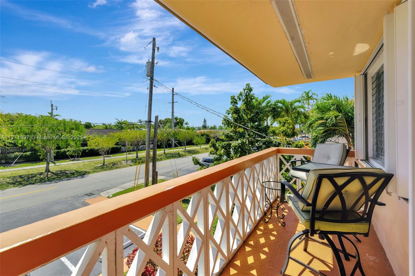 1012 SW 11th St #20N, Hallandale Beach, Florida image 23
