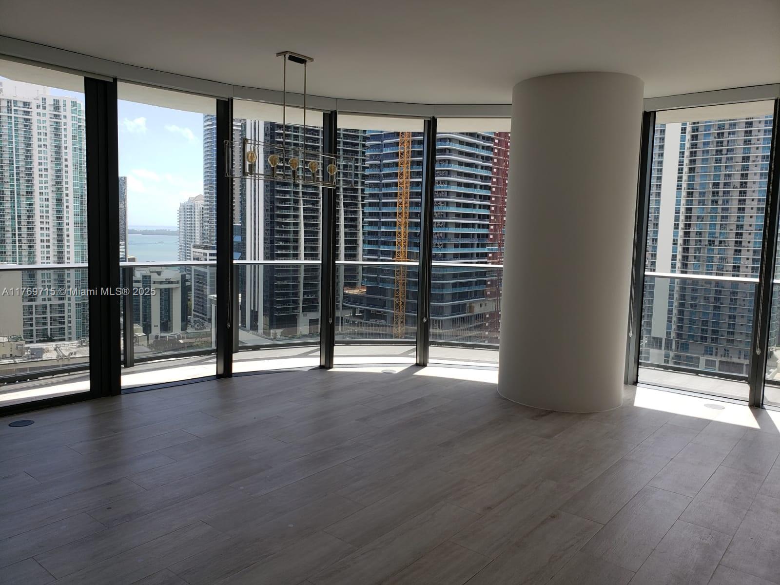 55 SW 9th St #2203, Miami FL 33130
