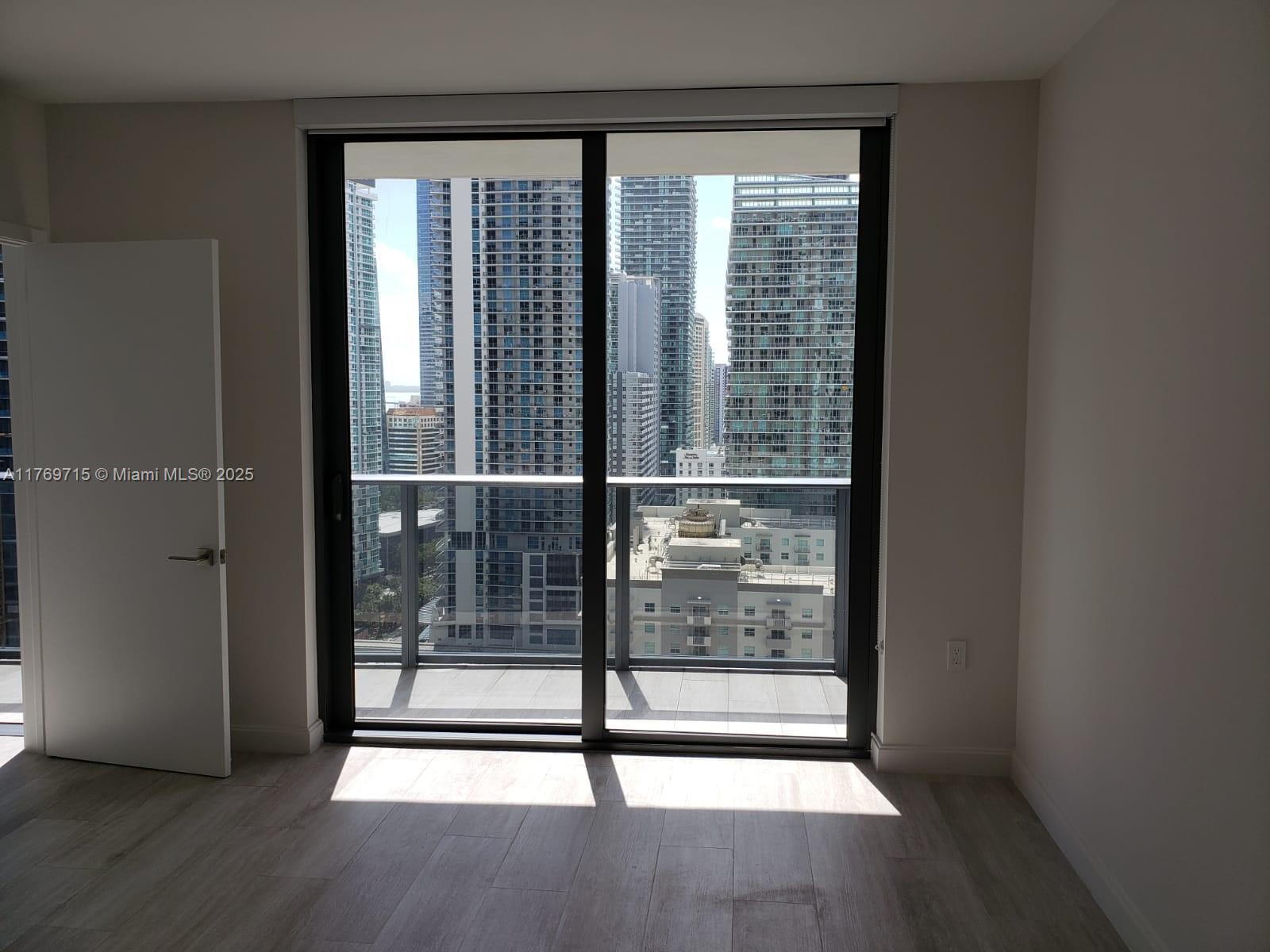 55 SW 9th St #2203, Miami FL 33130
