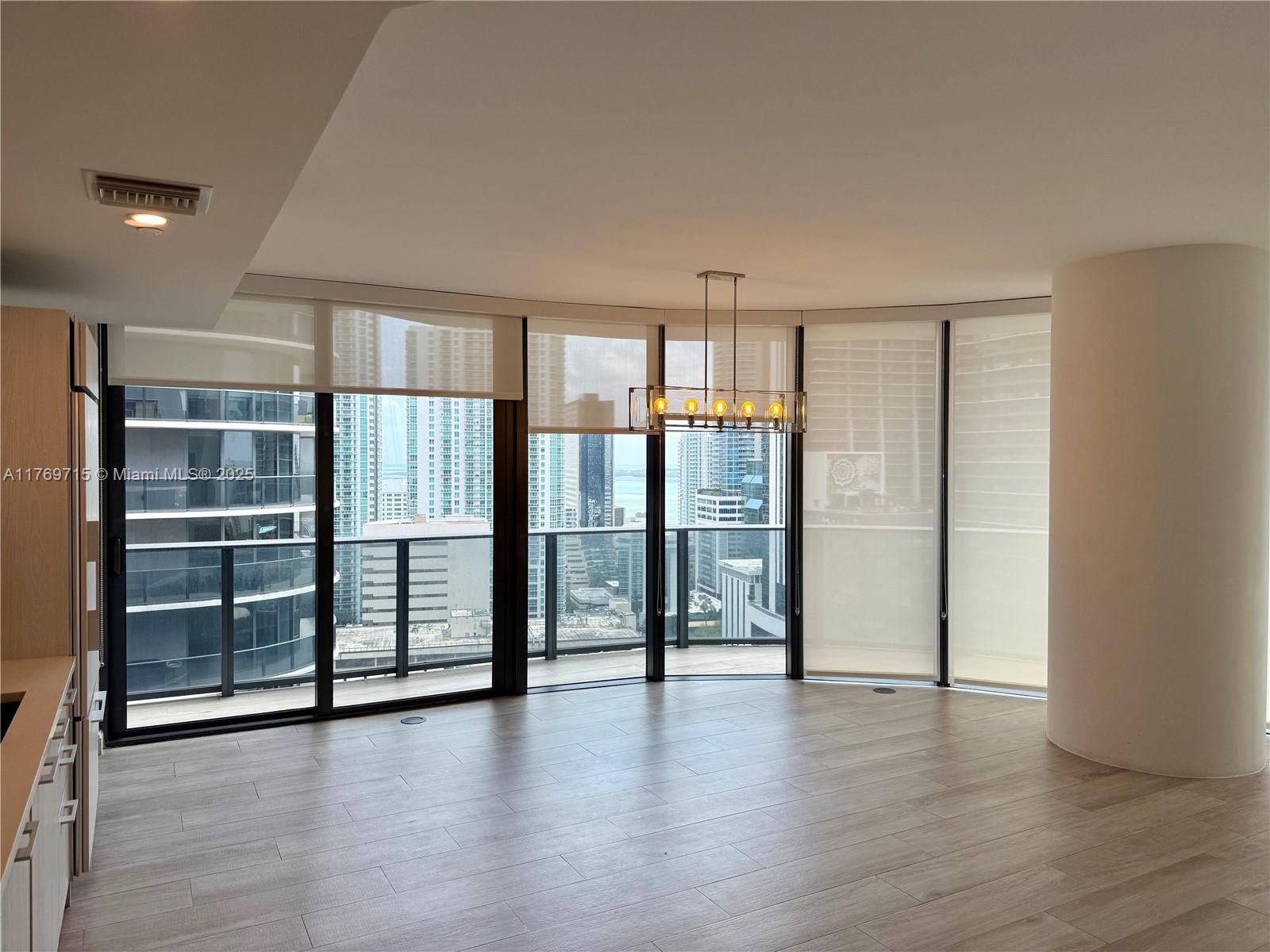 55 SW 9th St #2203, Miami FL 33130