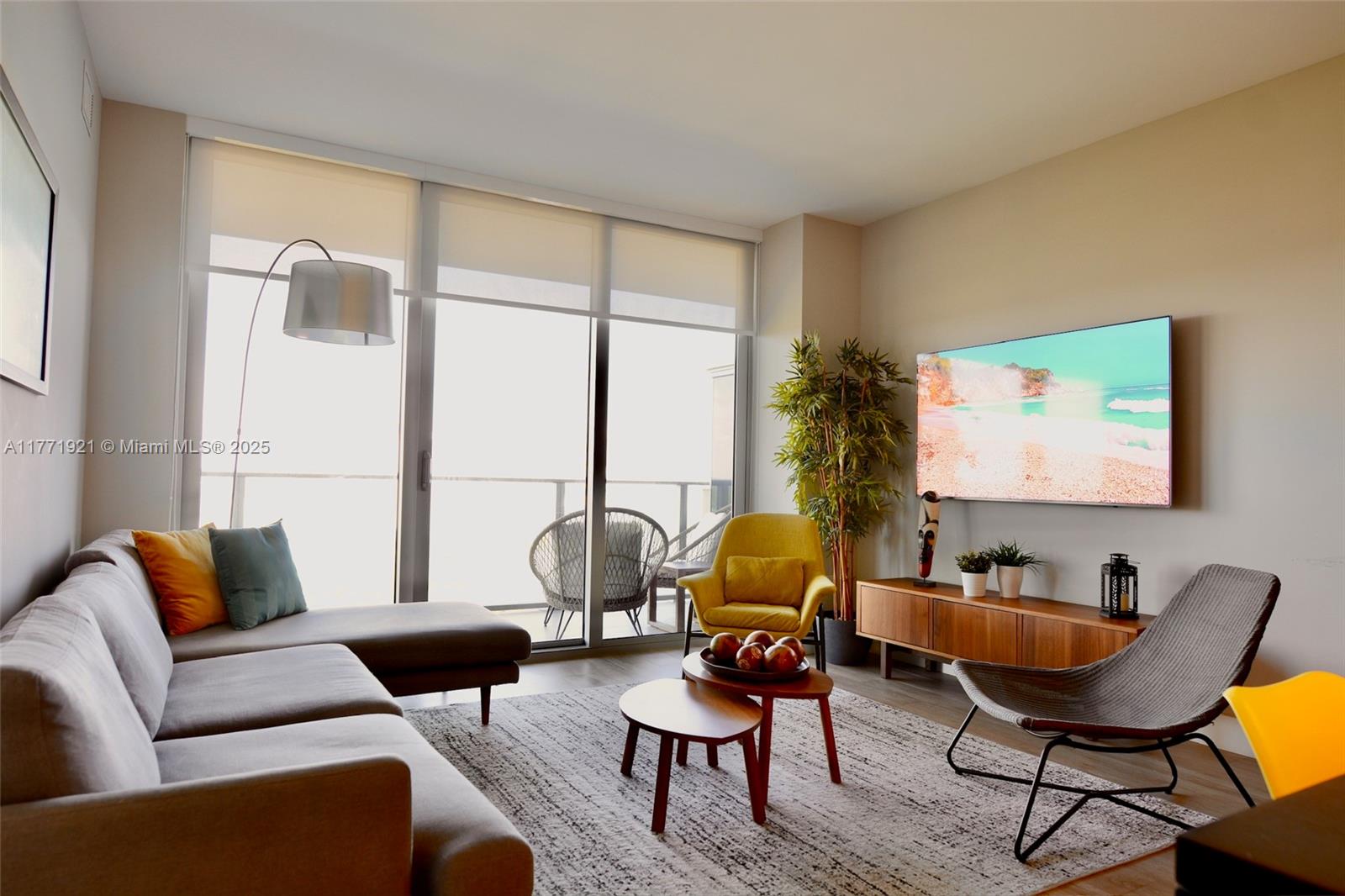 Apartamento para Alugar em North Miami Beach, FL