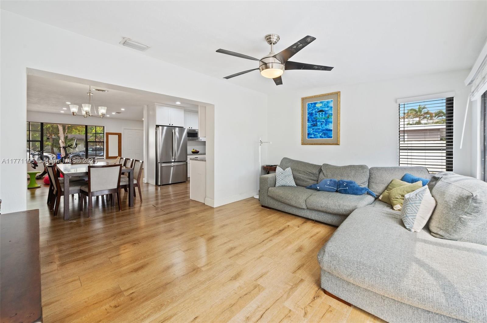 Listing Photo 15