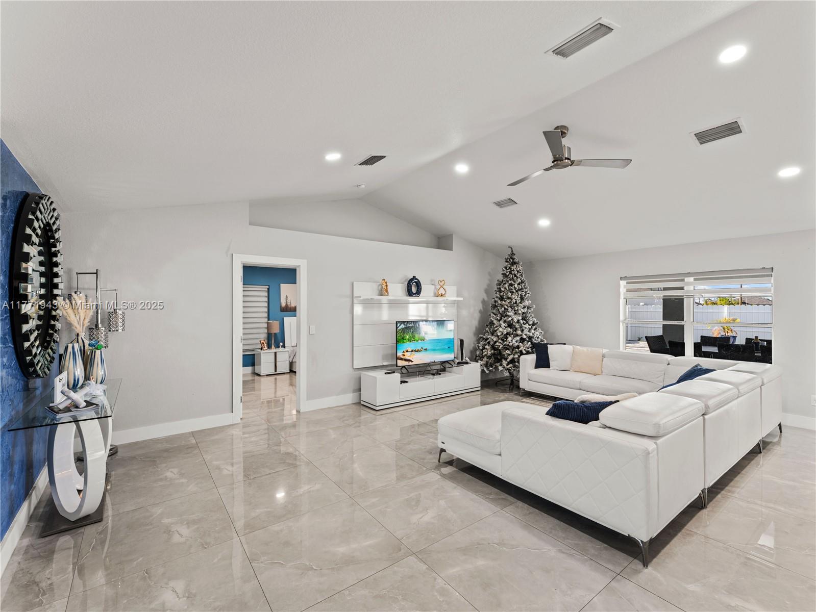 1911 Nw 15th Ter, Cape Coral, Florida image 20