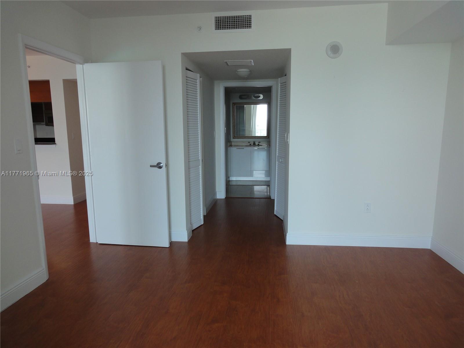 1800 N BAYSHORE DR #1204, Miami FL 33132