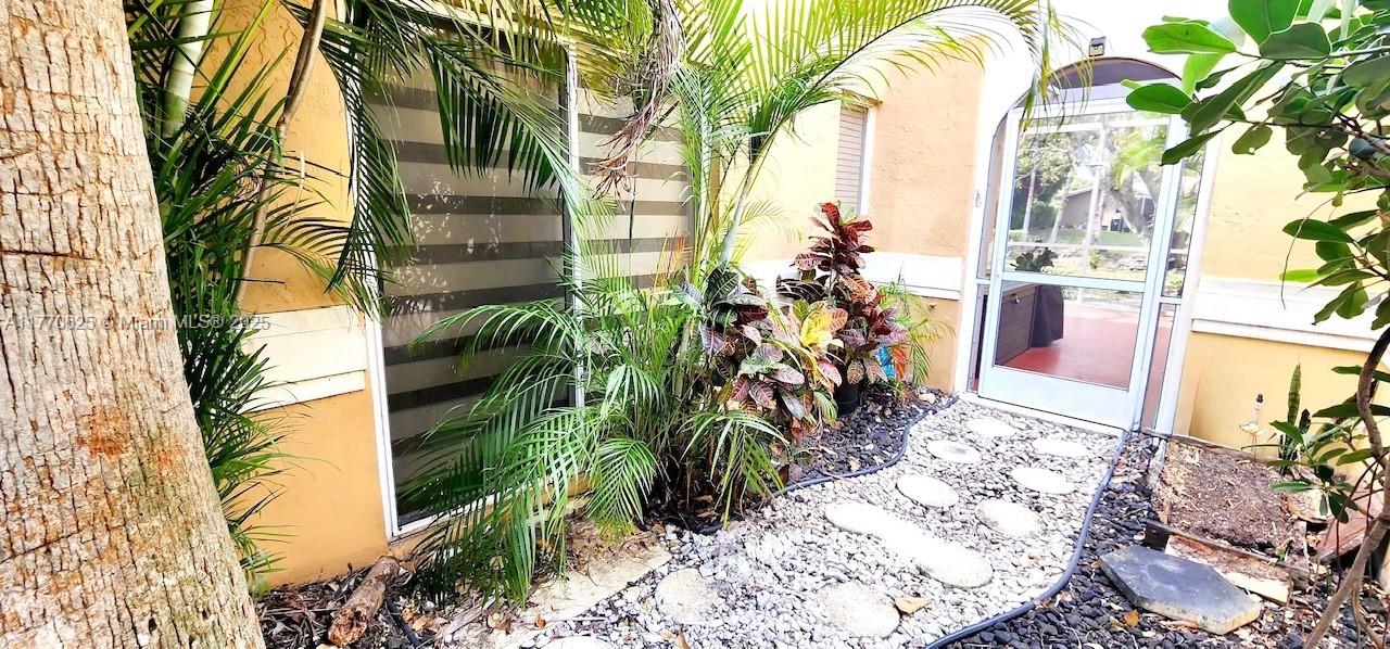 11405 Lakeview Dr #3-A, Coral Springs, Florida image 6