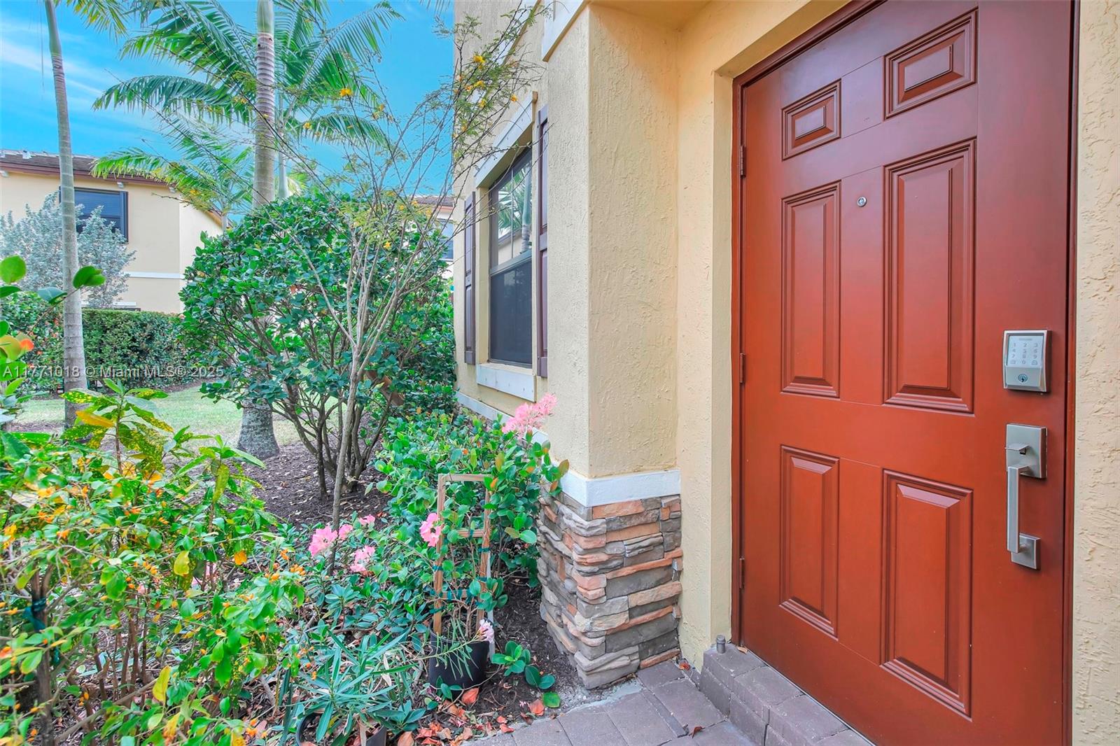 4691 Brumby Ter, Davie, Florida image 6