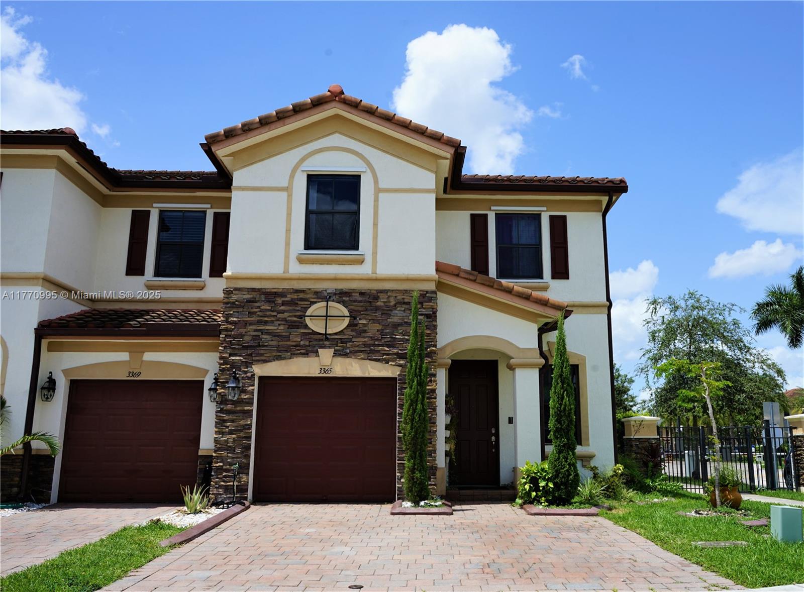 3365 W 91 Terr, Hialeah, Florida image 1