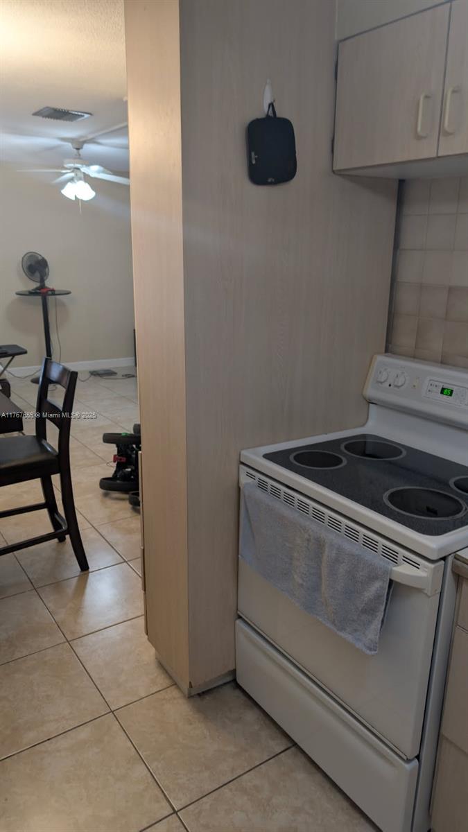 1824 Monroe St #2, Hollywood, Florida image 3