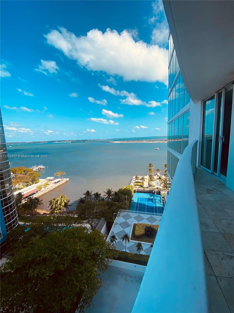 2101 Brickell Ave #1005, Miami FL 33129