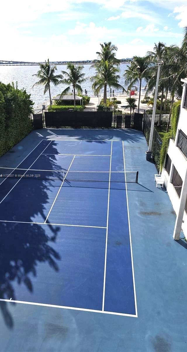 2101 Brickell Ave #1005, Miami FL 33129