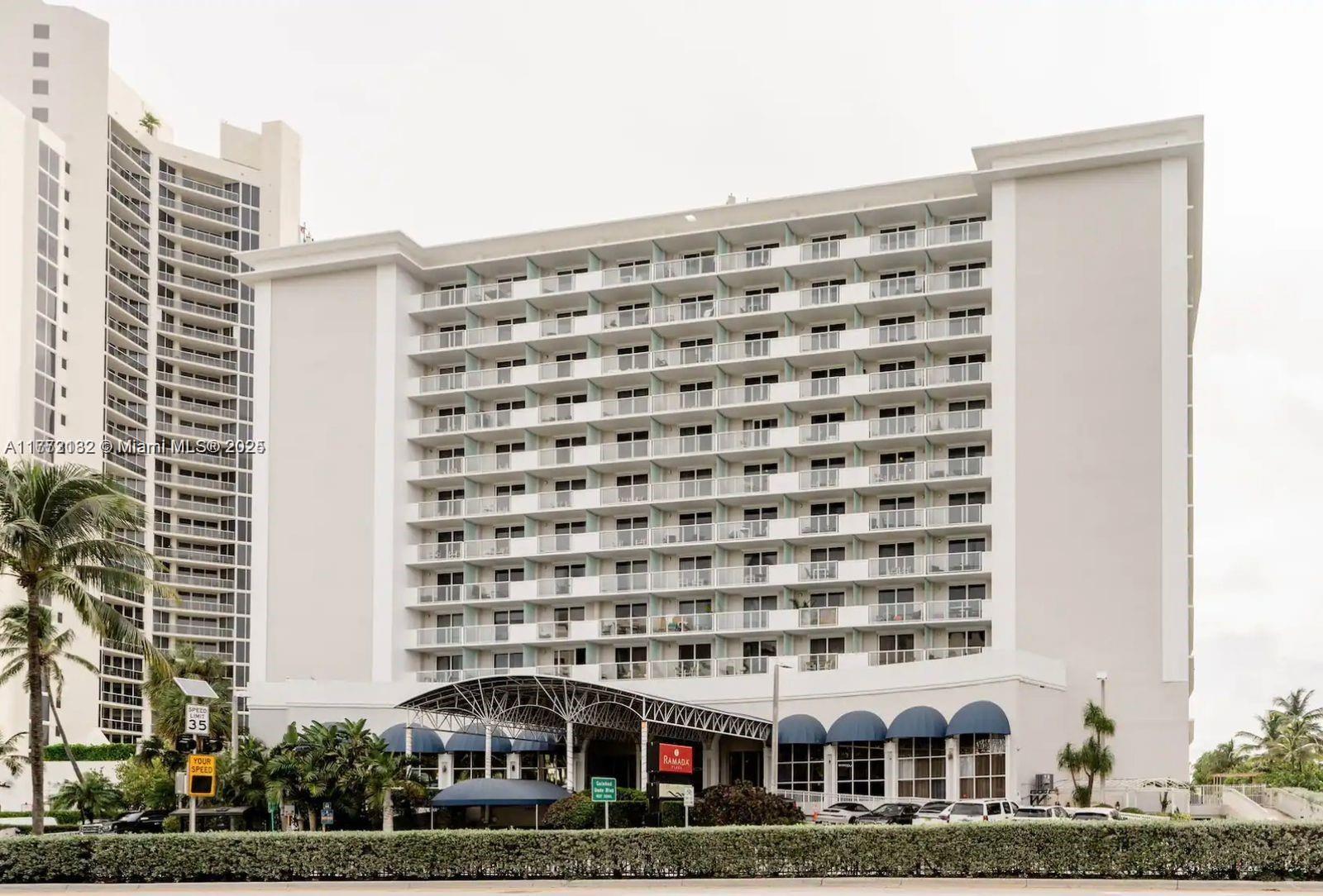 19201 Collins Ave #425, Sunny Isles Beach, Florida image 11