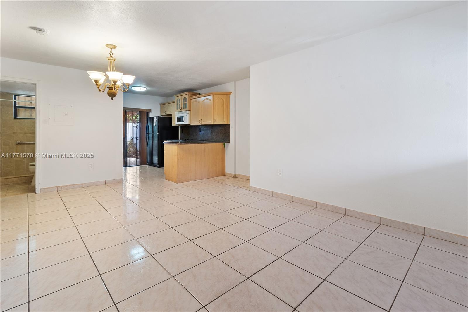 2735 W 60th Pl #107, Hialeah, Florida image 14