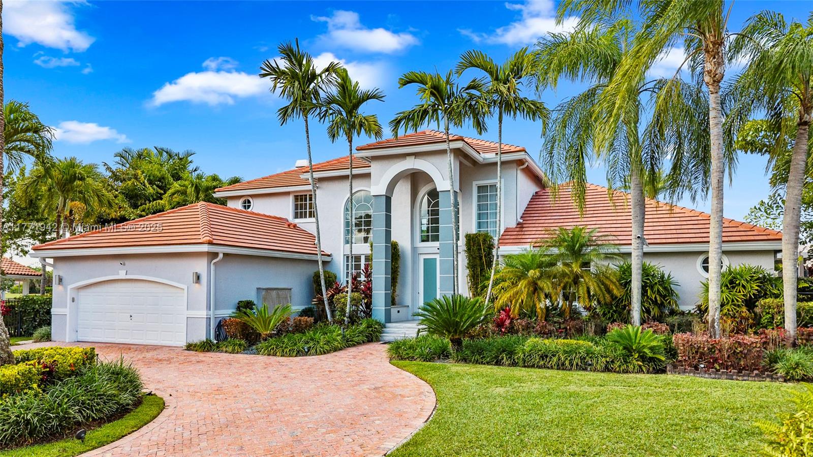 Residential, Weston, Florida image 7