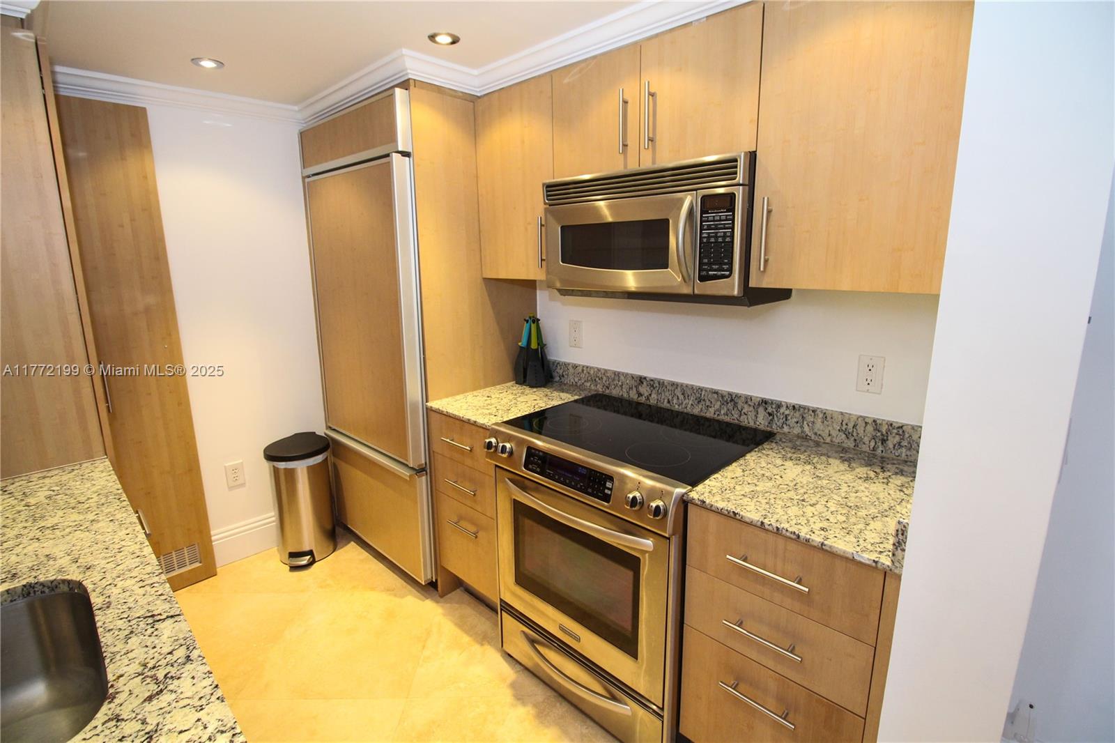 10275 Collins Ave #833, Bal Harbour, Florida image 28