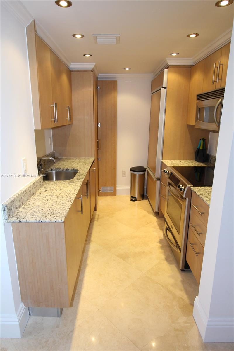 Listing Photo 28