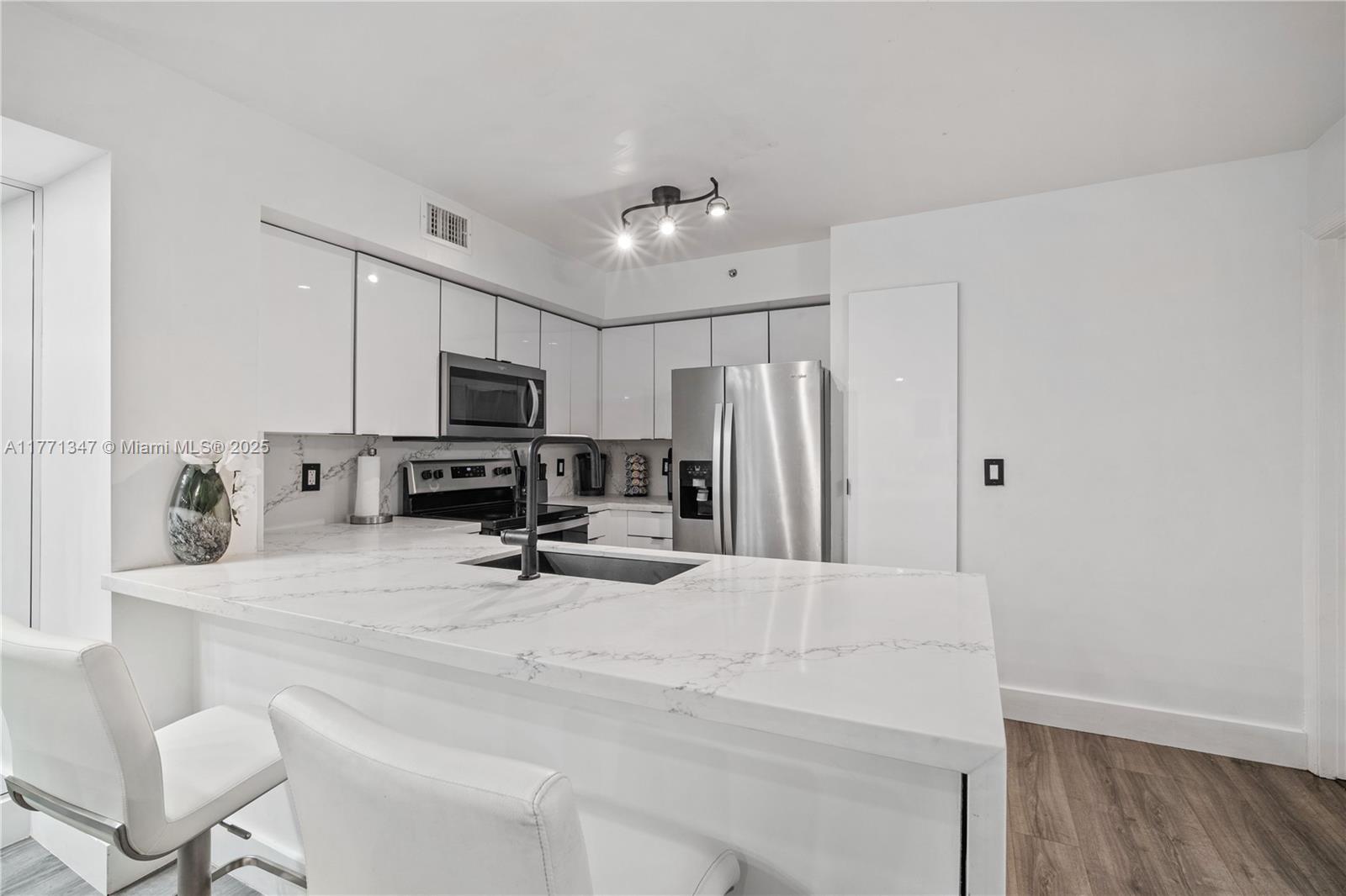 2113 Renaissance Blvd #105, Miramar, Florida image 6