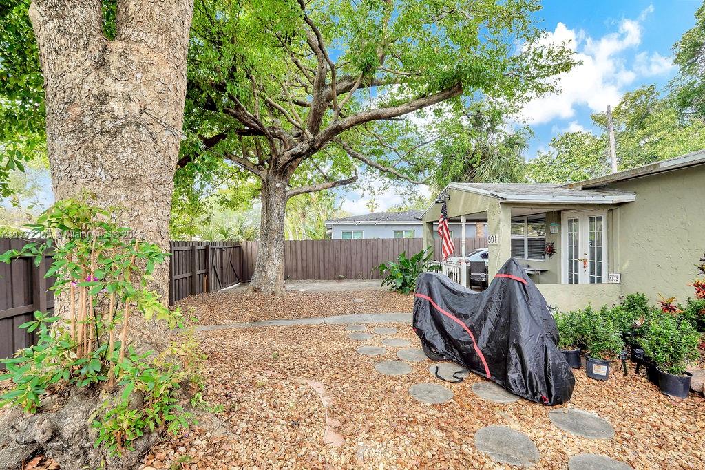 501 SE 21st St, Fort Lauderdale, Florida image 31