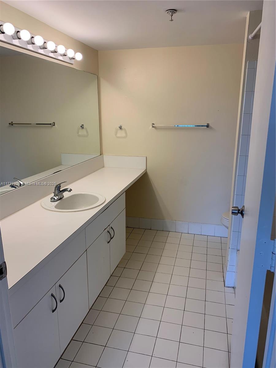 470 S Park Rd #7-307, Hollywood, Florida image 14