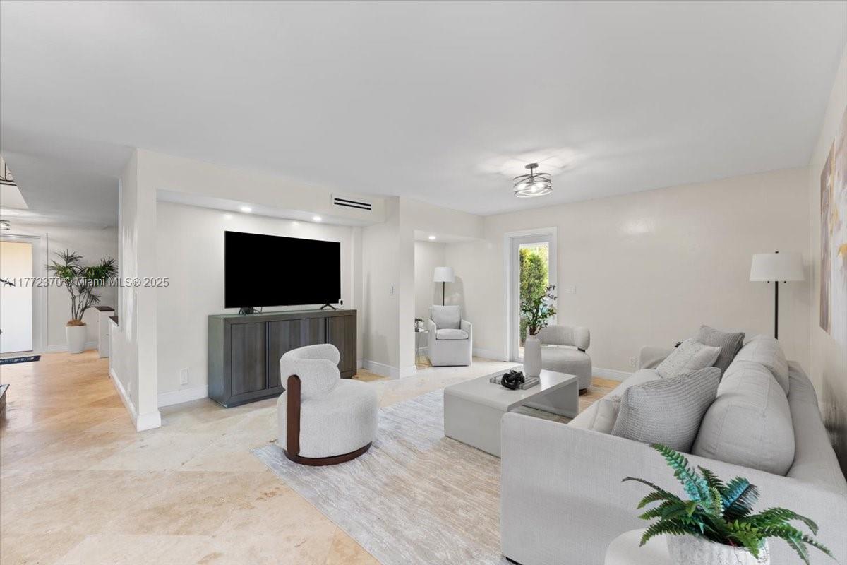2519 SW 30th Ave, Fort Lauderdale, Florida image 7