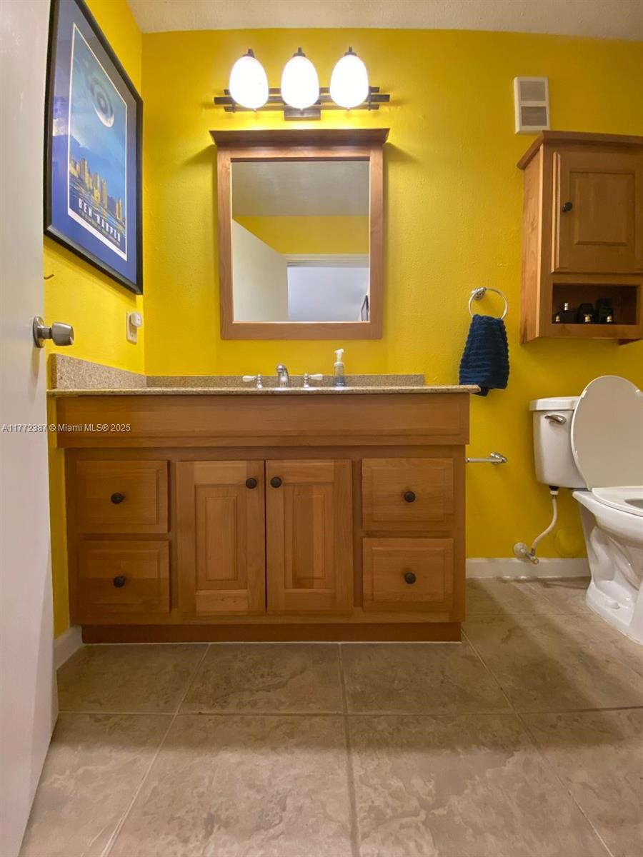 Residential, Oakland Park, Florida image 29