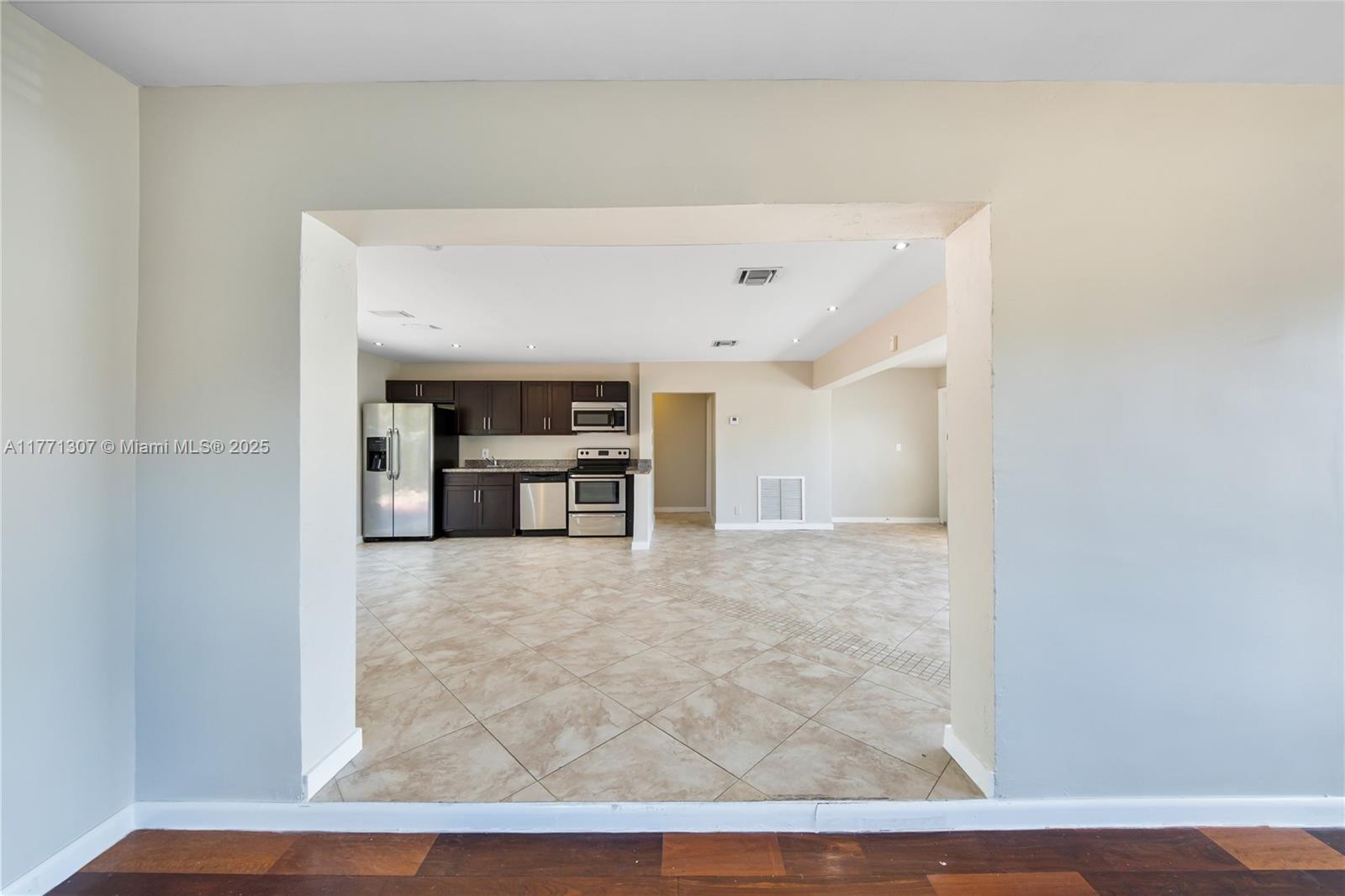2537 Adams St, Hollywood, Florida image 25