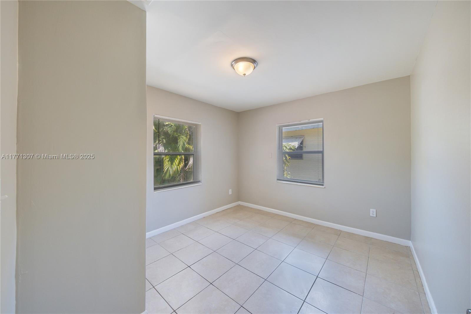 2537 Adams St, Hollywood, Florida image 31