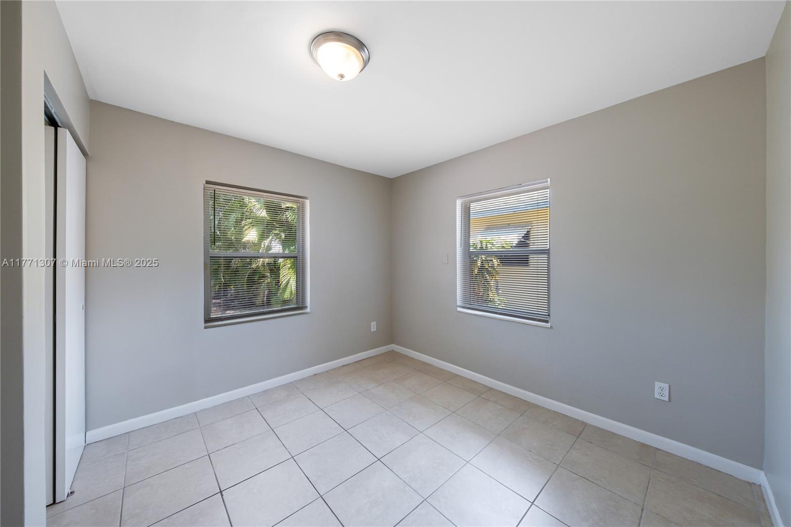 2537 Adams St, Hollywood, Florida image 32