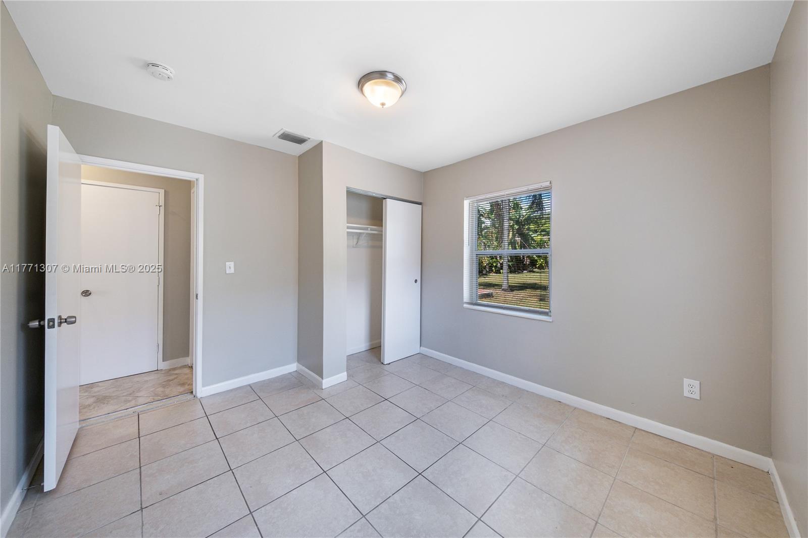 2537 Adams St, Hollywood, Florida image 33