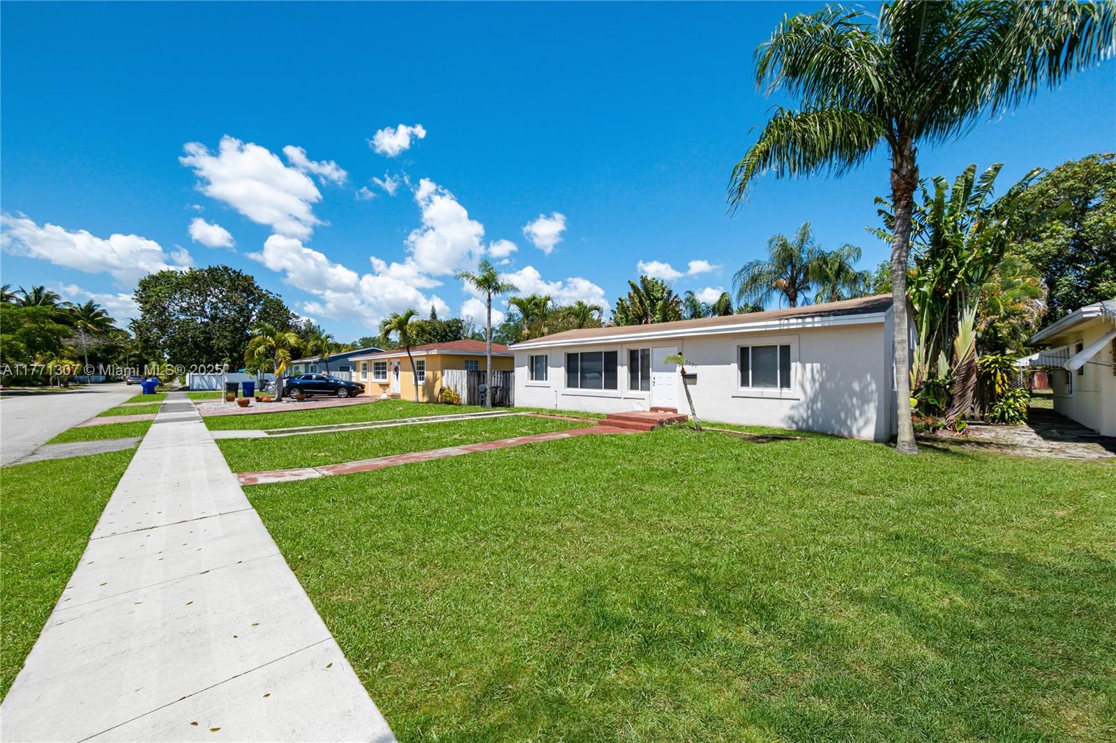 2537 Adams St, Hollywood, Florida image 7