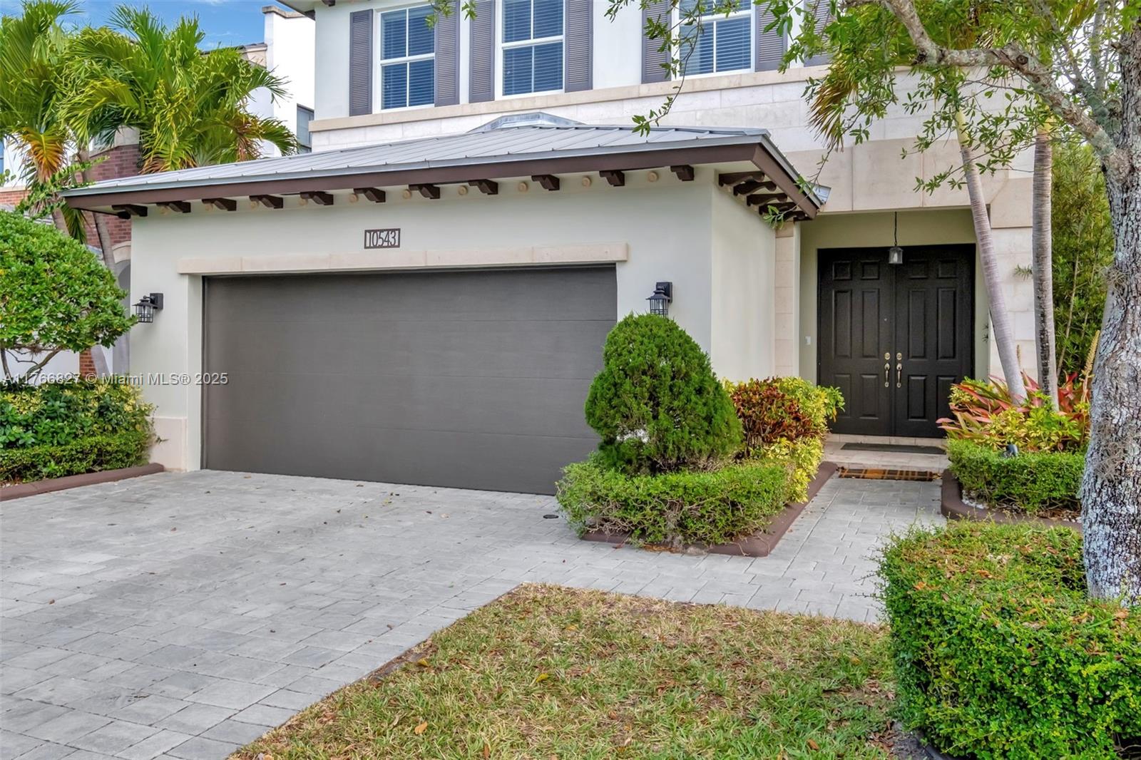 10543 NW 70th Ln, Doral, Florida image 2