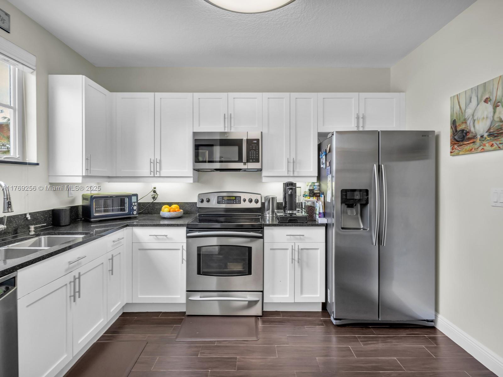 Property photo # 2