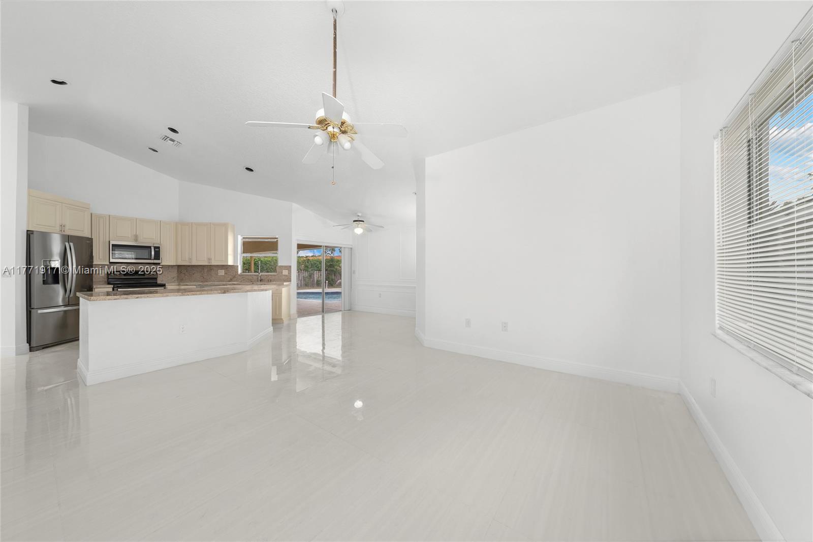 1400 SW 54th Ave, Plantation, Florida image 12