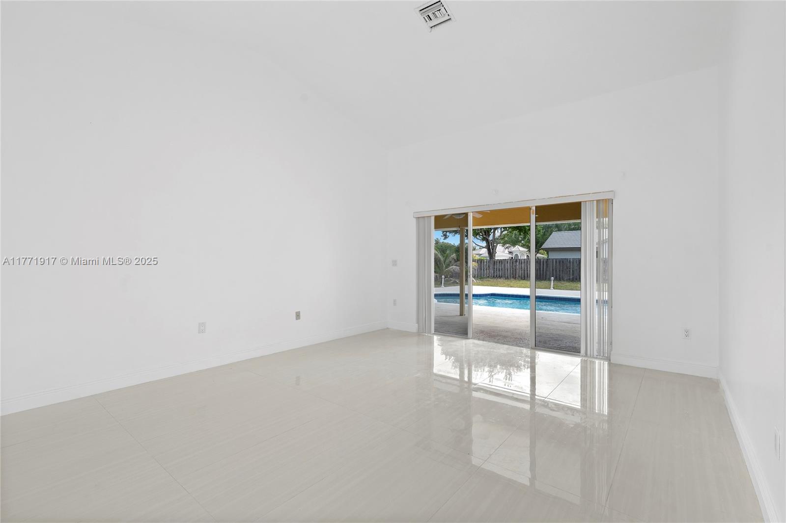 1400 SW 54th Ave, Plantation, Florida image 27