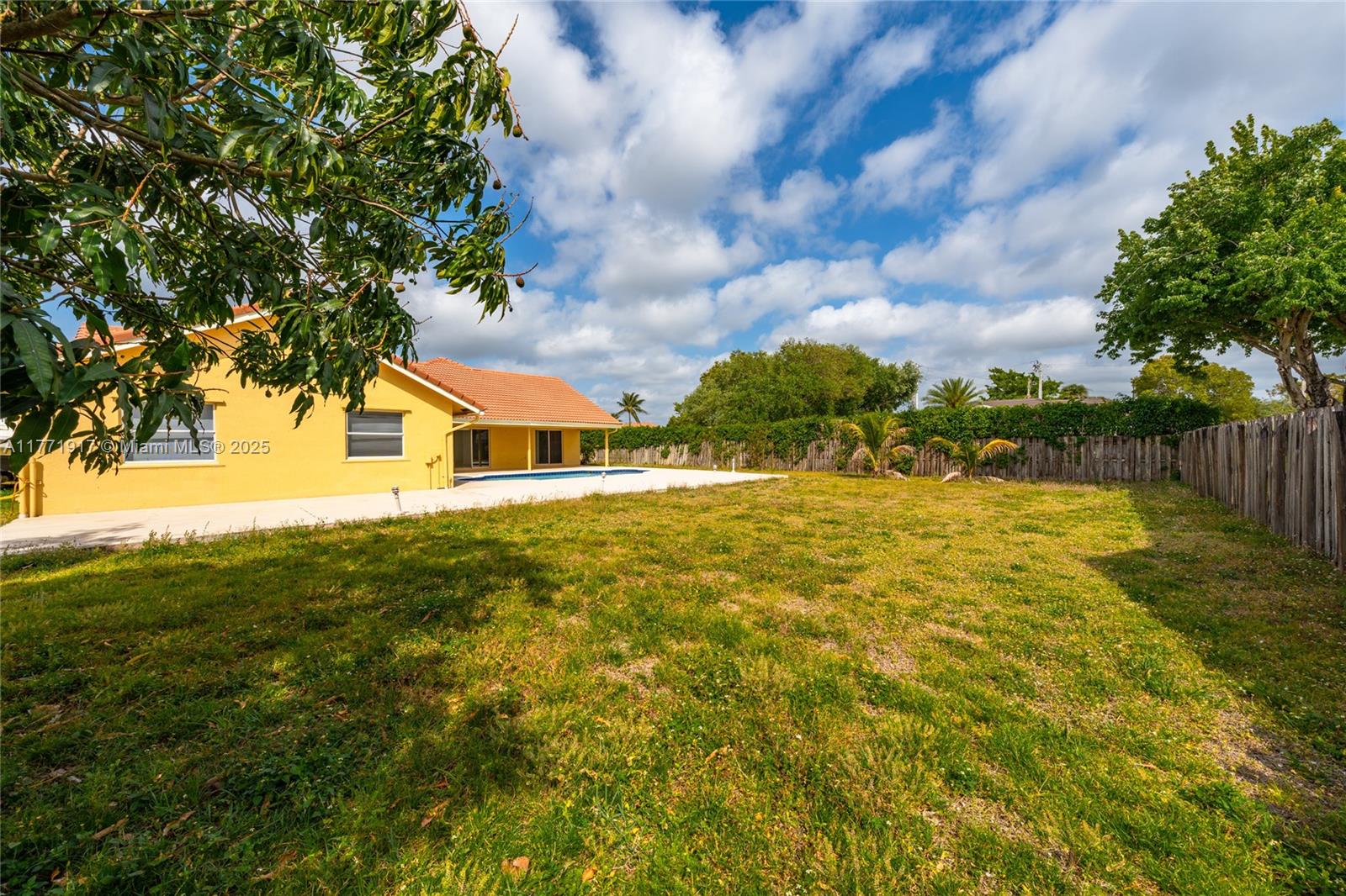 1400 SW 54th Ave, Plantation, Florida image 38