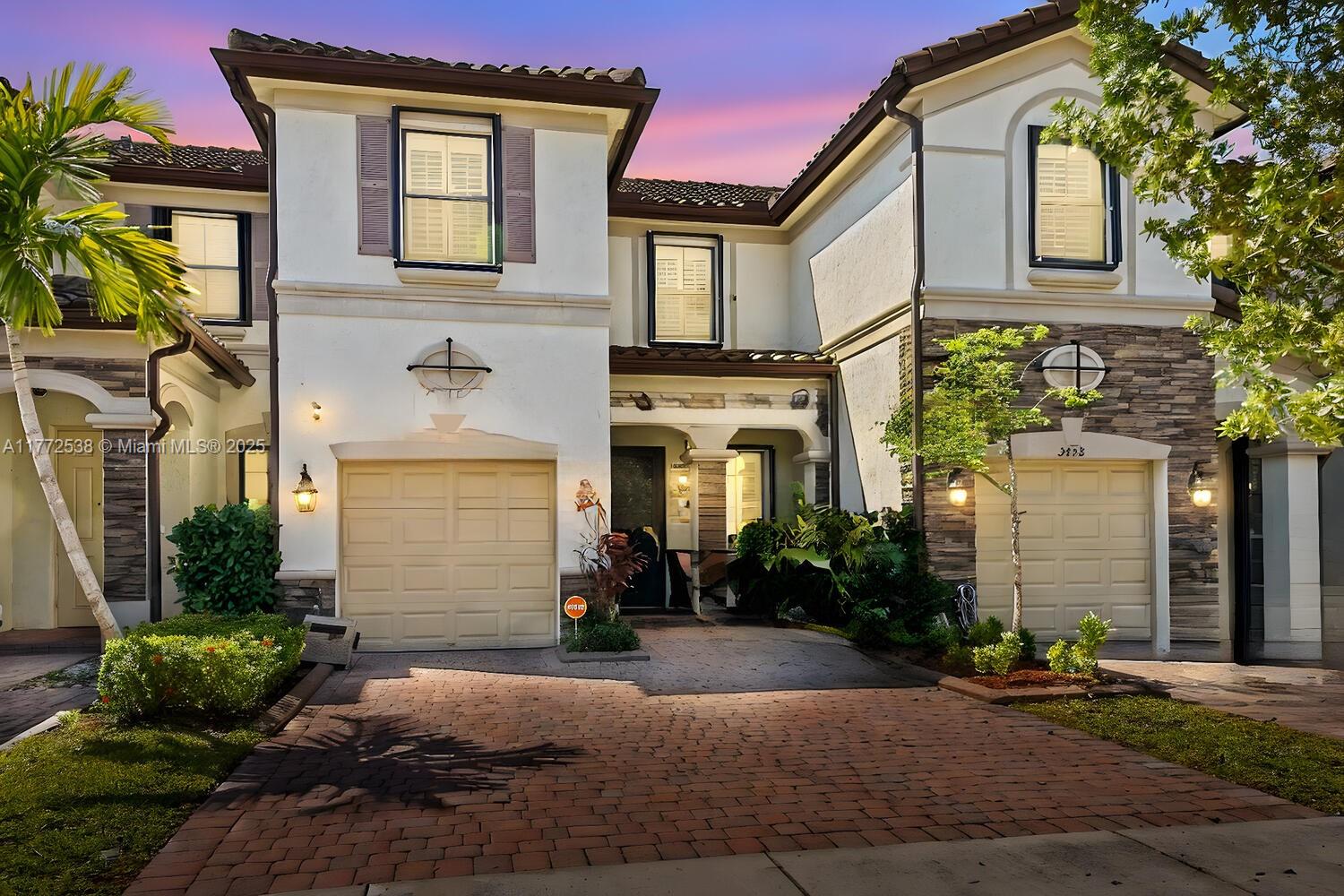3424 W 92nd Pl, Hialeah, Florida image 1
