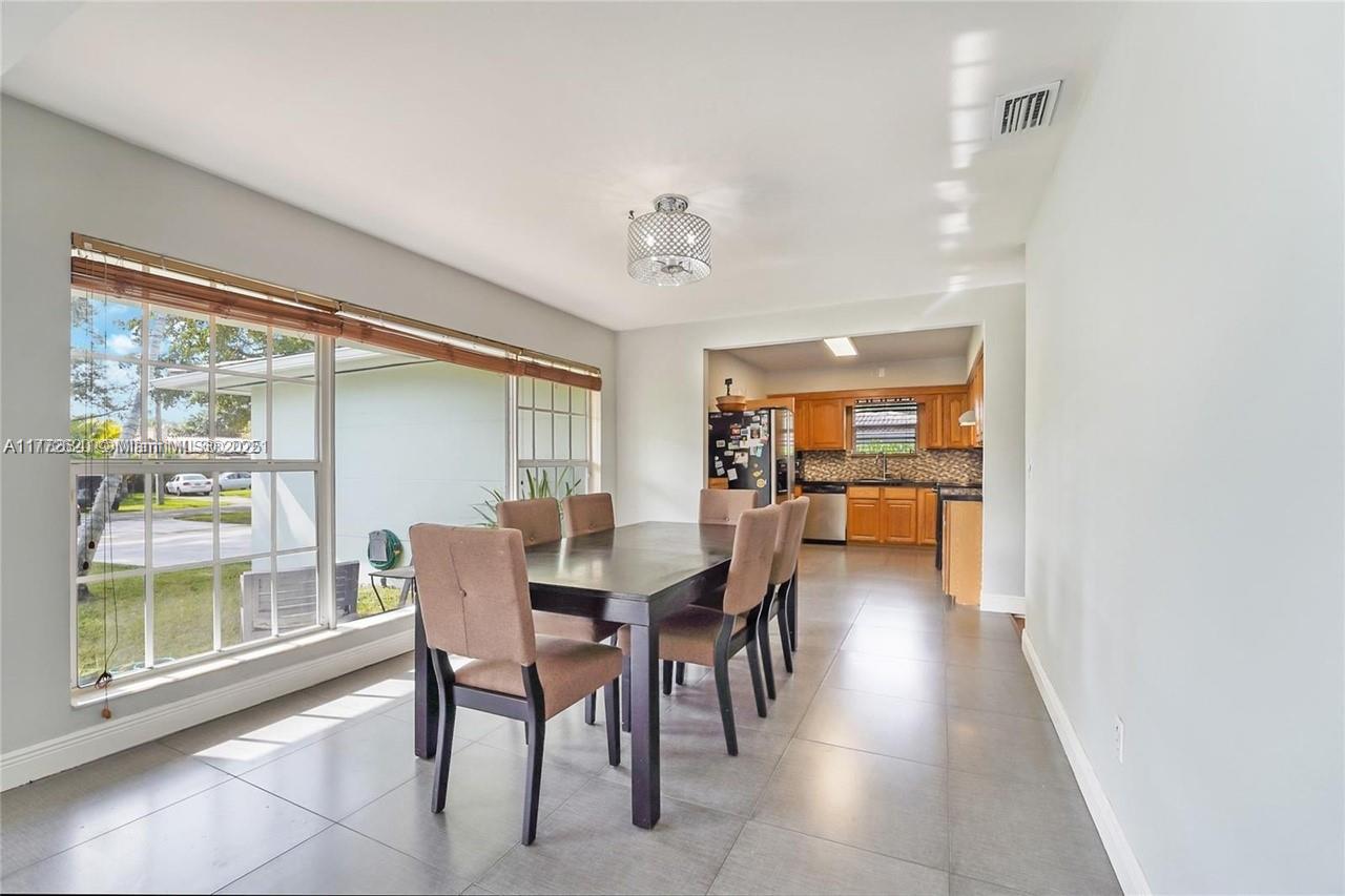 145 NE 110th St, Miami Shores, Florida image 5