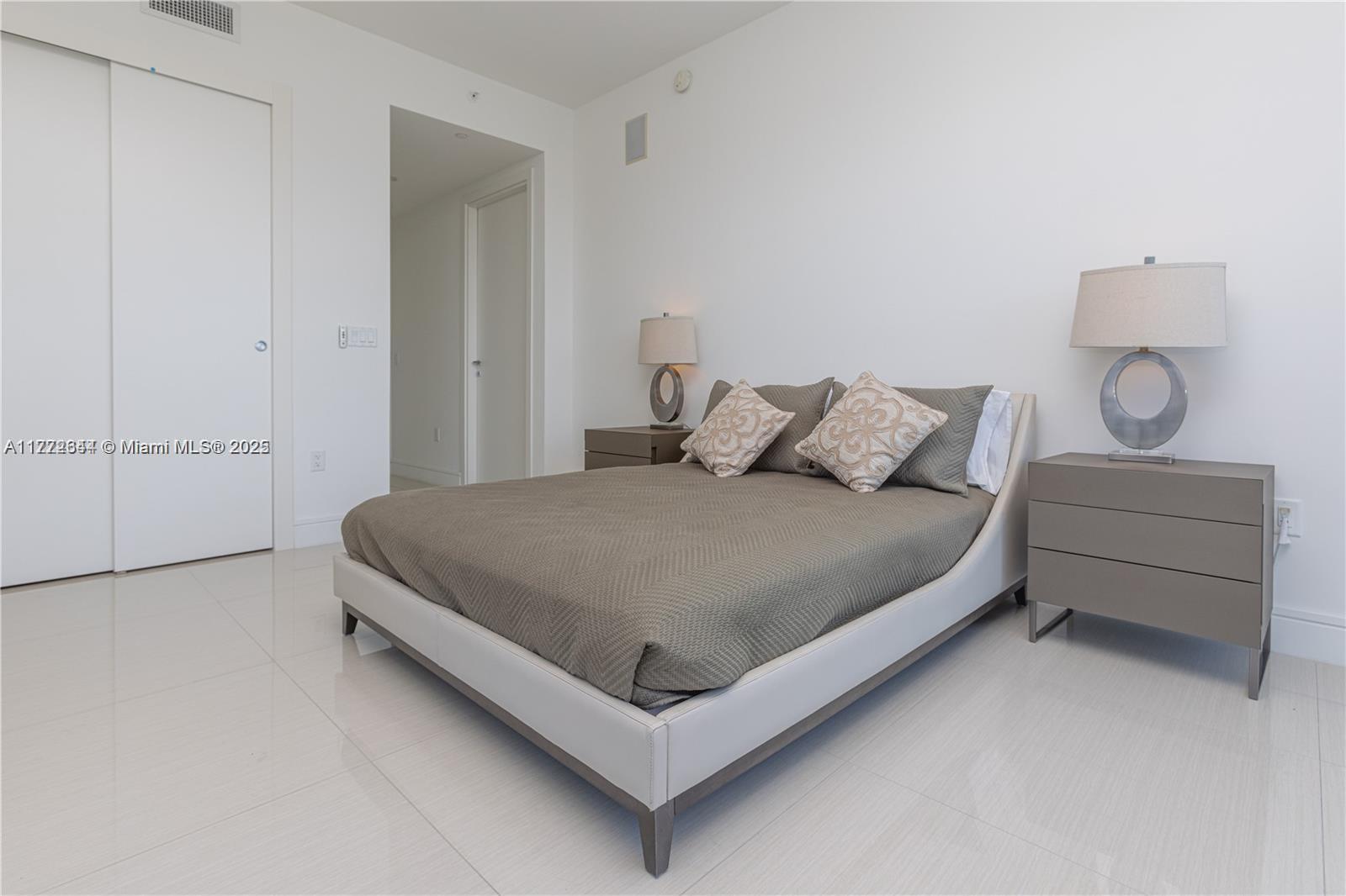 3300 NE 188th St #618, Aventura FL 33180