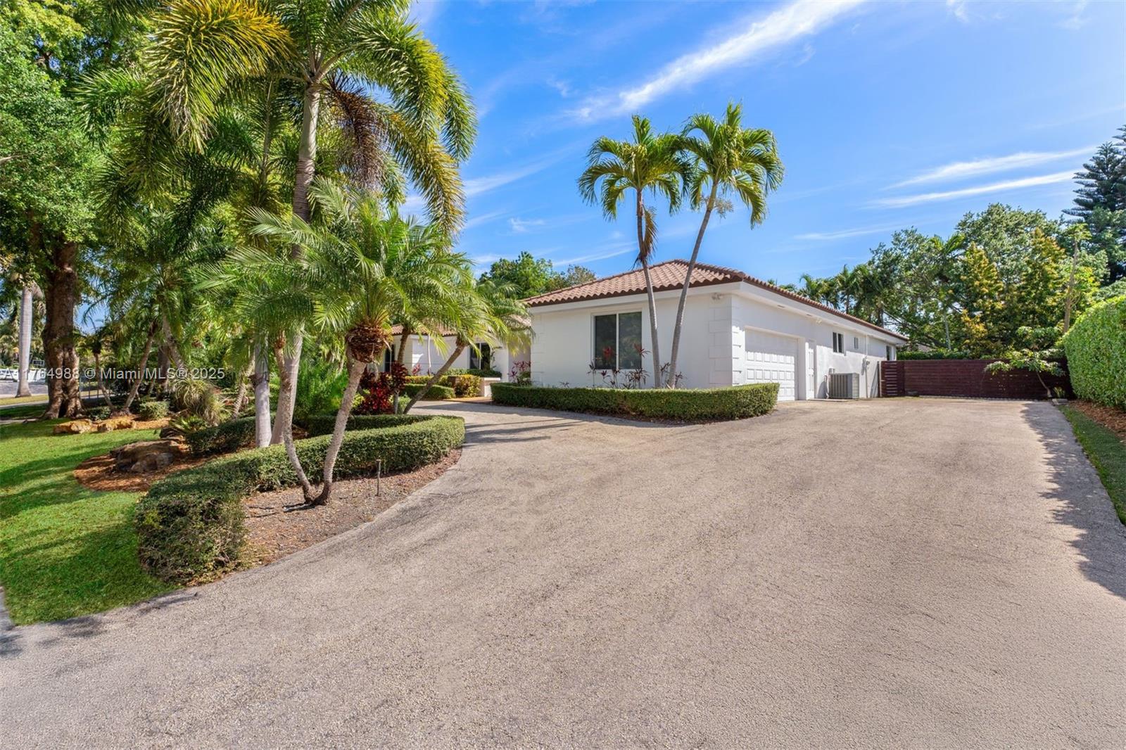 13271 SW 57th Ct, Pinecrest, Florida image 3
